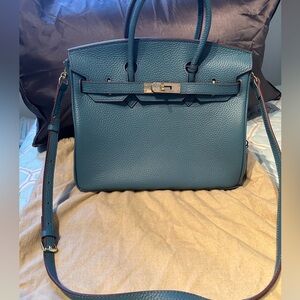 Leather bag made in Italy